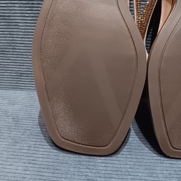 VIONIC Sparkle Vista Shine Toe Post Sandals Size 8 Gold Metallic Leather - Picture 11 of 11